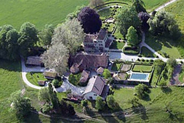 Maison de Maître et ensemble agricole à Echichens, Vaud