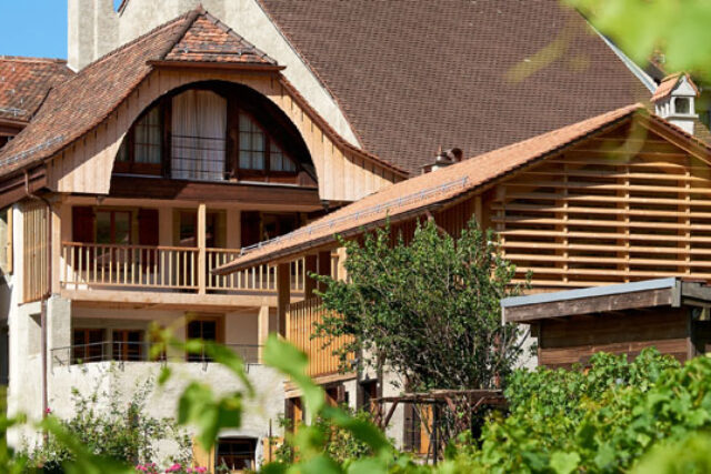 Immeuble privé de trois logements à Rivaz, Vaud